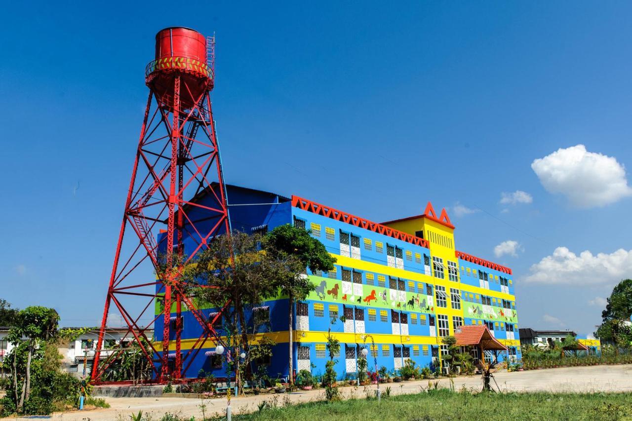 2U Hotel Hatyai هات ياي المظهر الخارجي الصورة